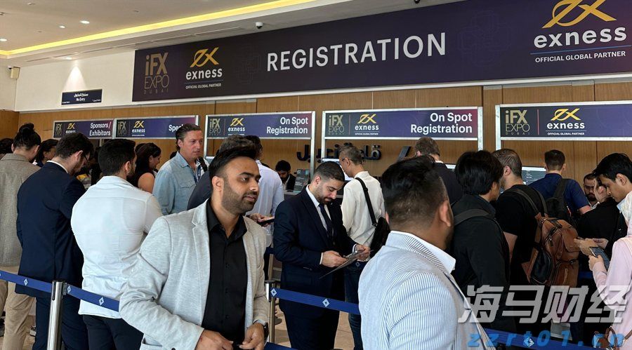 我市举办职引未来—2025年全国城市联合招聘高校毕业生暨贵港市服务实体经济用工专场招聘会