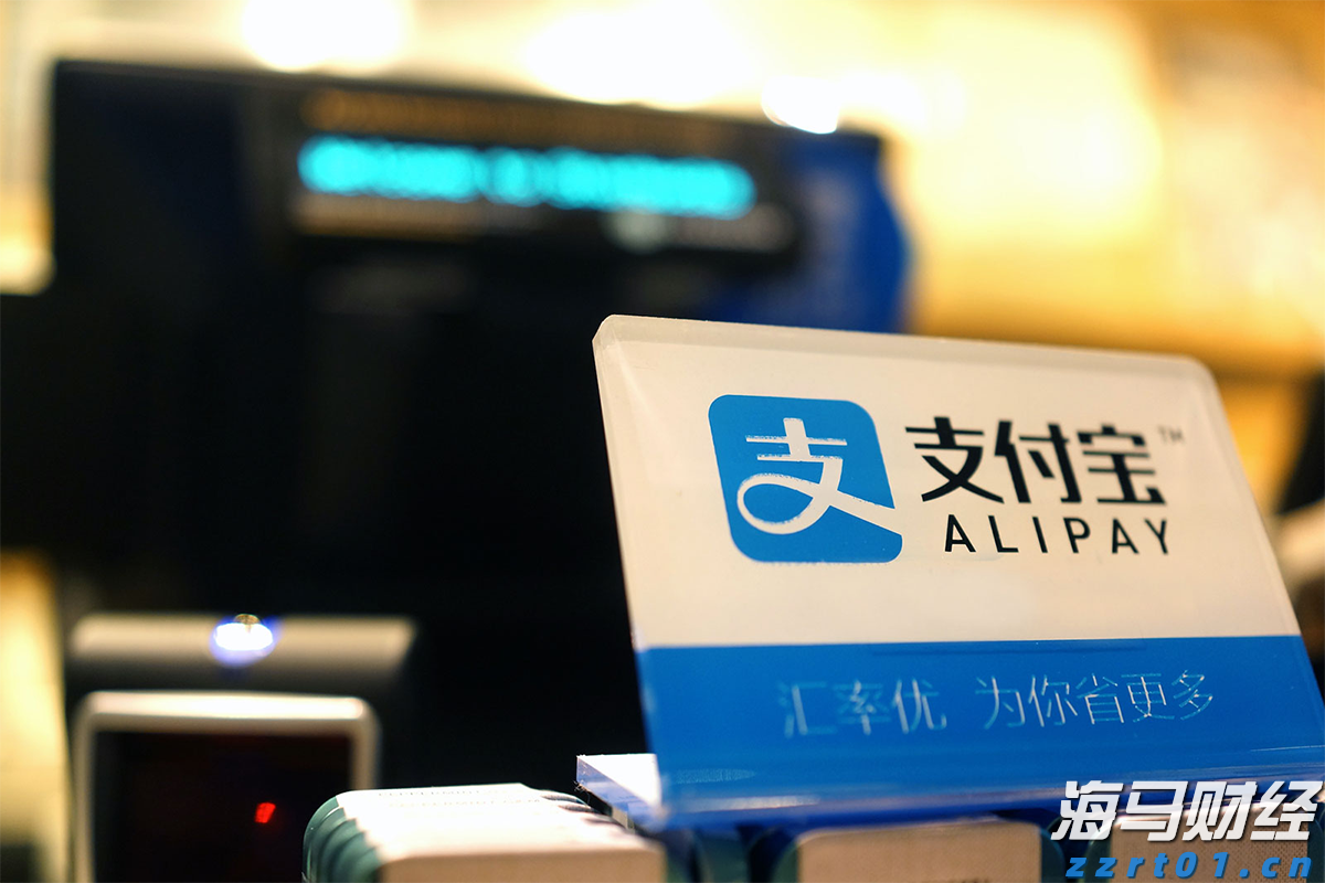 践行分类新时尚  共创绿色校园风