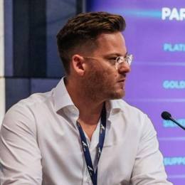 9月5日6时起，广州南站启用东广场巡游出租车场